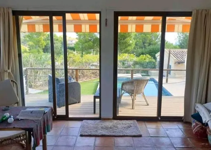 El Paraiso De Perros