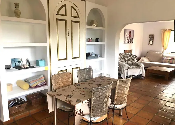 El Paraiso De Perros